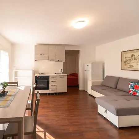 Miramare Appartement *